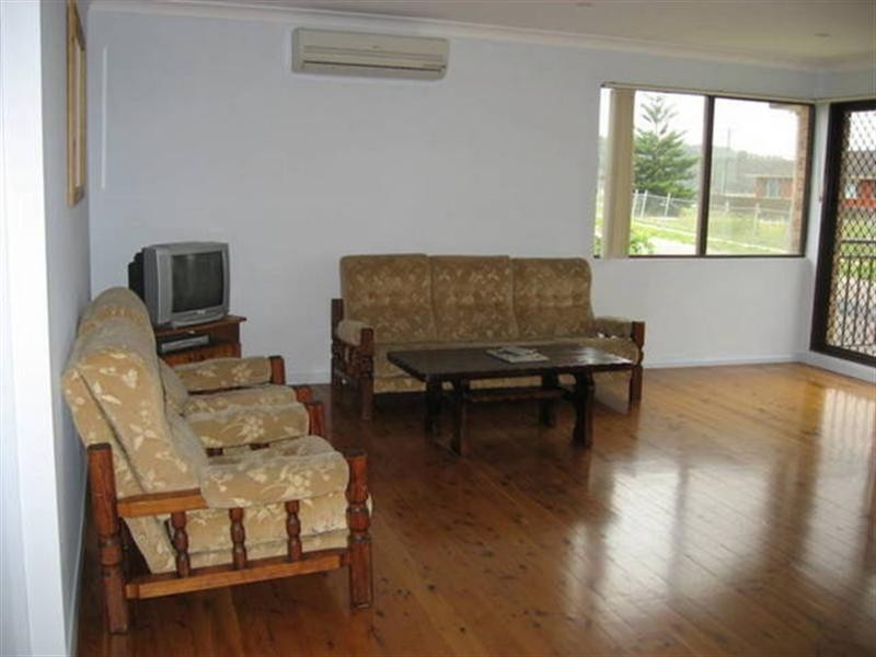 1/16 Augusta Street, Umina Beach NSW 2257