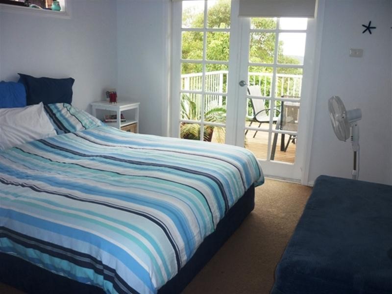 16 Castle Circuit, Umina Beach NSW 2257