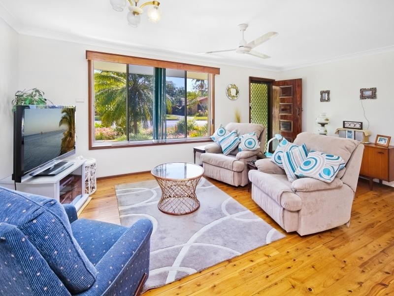 12 Sylvan Close, Umina Beach NSW 2257