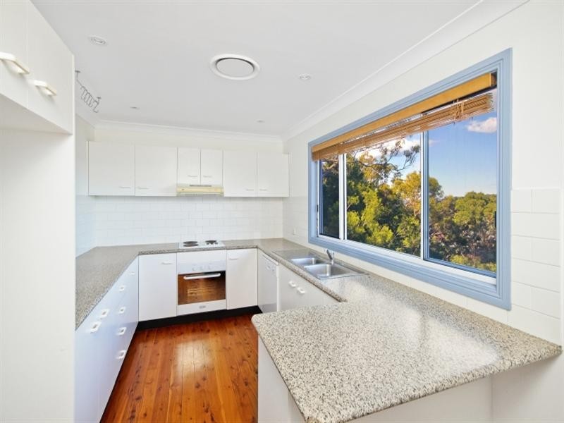 20 Kingsview Drive, Umina Beach NSW 2257