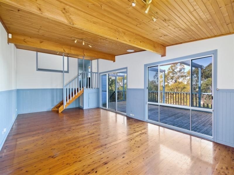 20 Kingsview Drive, Umina Beach NSW 2257