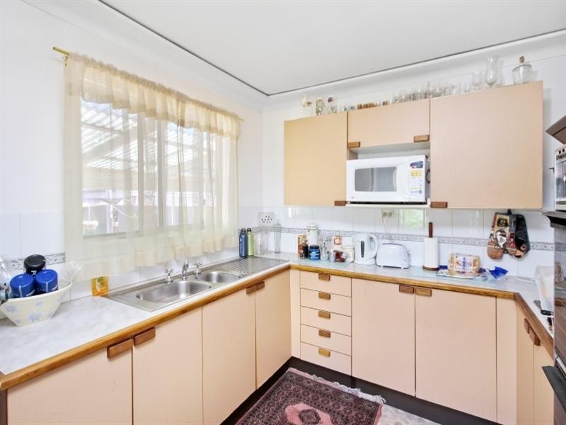 37 Dunban Road, Woy Woy NSW 2256