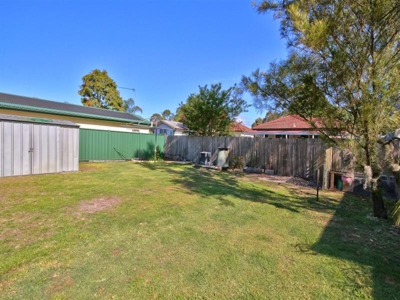 37 Dunban Road, Woy Woy NSW 2256