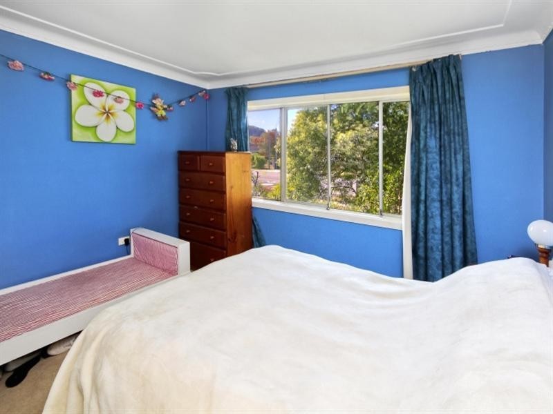 37 Dunban Road, Woy Woy NSW 2256