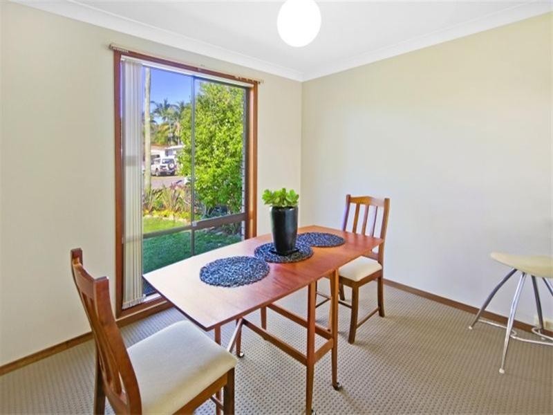 25 Stella Road, Umina Beach NSW 2257