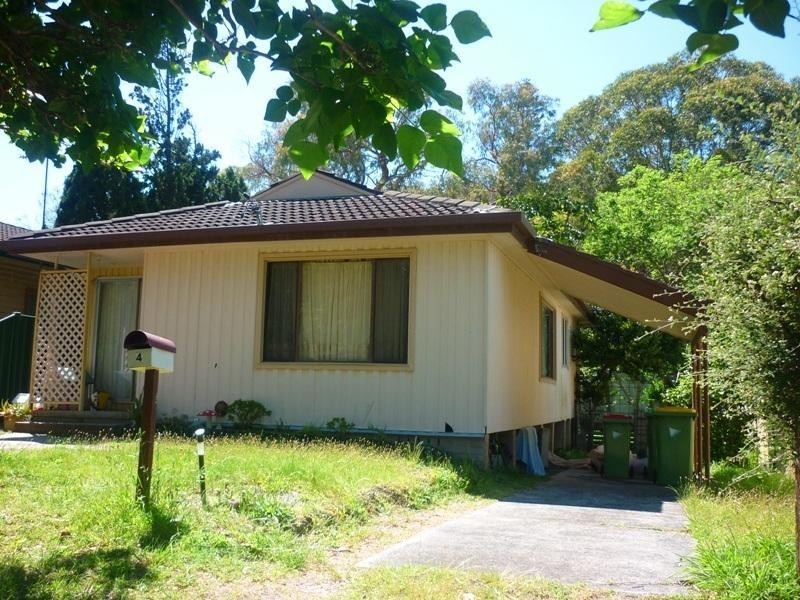 4 Collareen Street, Ettalong Beach NSW 2257