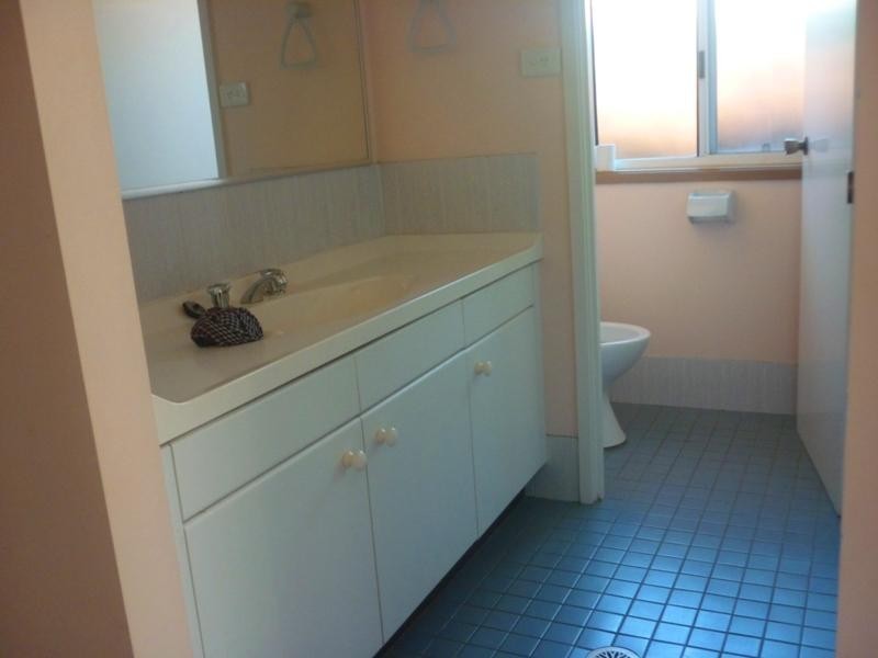 2/17 Lens Avenue, Umina Beach NSW 2257