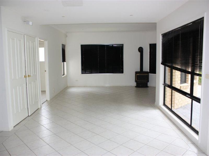 39 Castle Circuit, Umina Beach NSW 2257