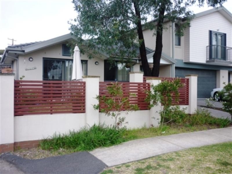 2/43 Rawson Road, Woy Woy NSW 2256