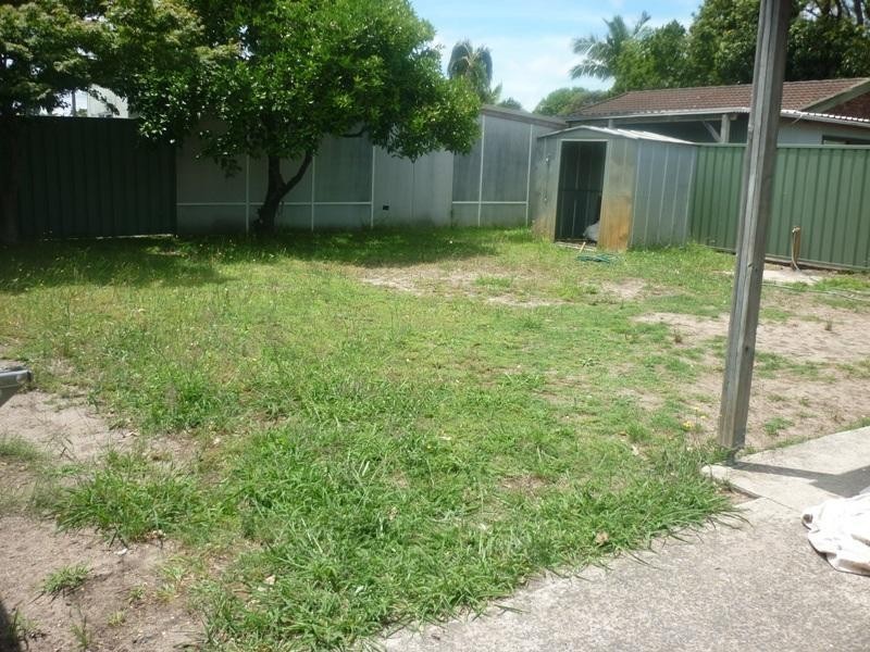 45 Mackenzie Avenue, Woy Woy NSW 2256