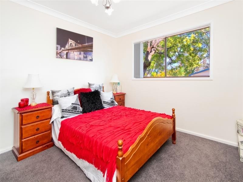 5 Dwyer Avenue, Woy Woy NSW 2256