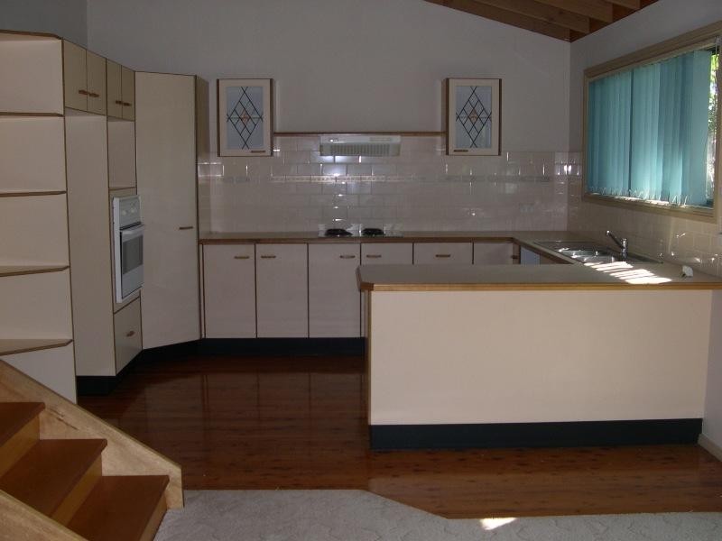 18 MT ASH Way, Umina Beach NSW 2257