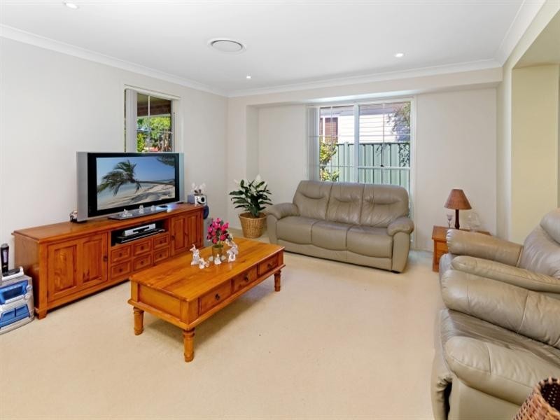37 Cambridge Street, Umina Beach NSW 2257
