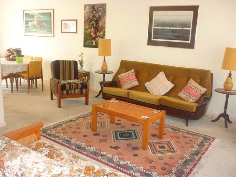 2/20 Farnell Road, Woy Woy NSW 2256