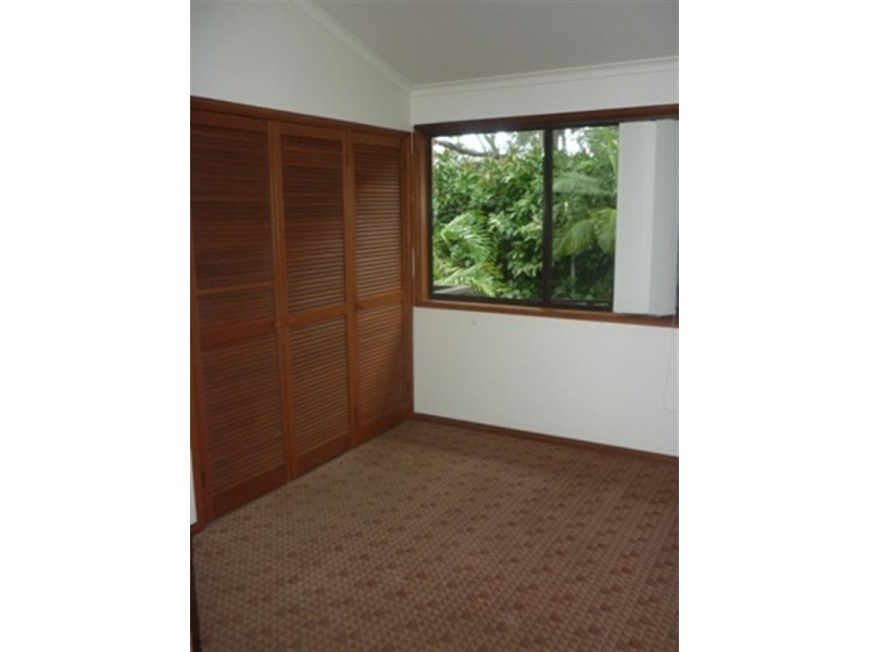 25 Edgecliff Road, Umina Beach NSW 2257