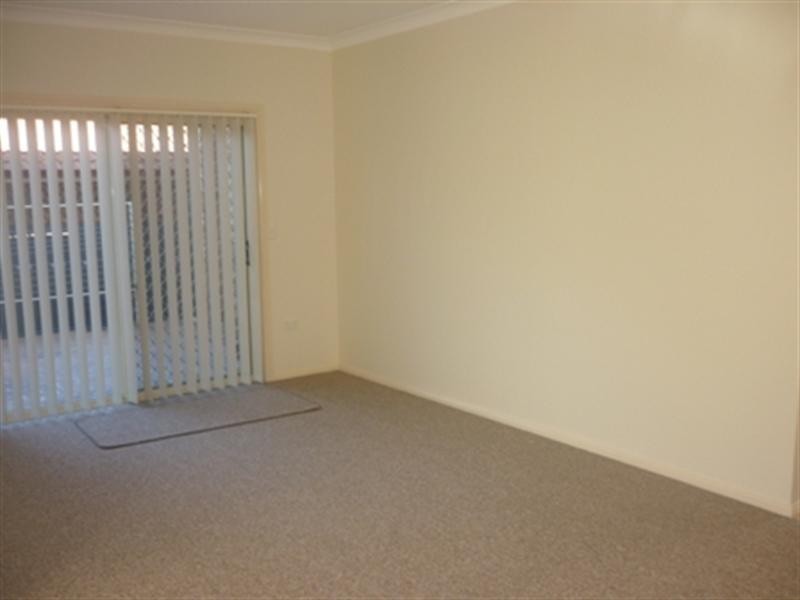 2/86 CAMBRIDGE Street, Umina Beach NSW 2257