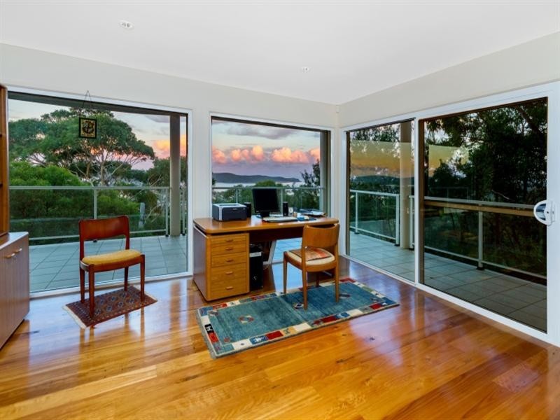 4 Tor Close, Umina Beach NSW 2257