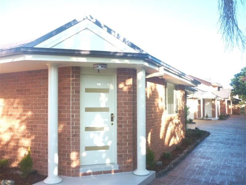 1/16 Farnell Road, Woy Woy NSW 2256