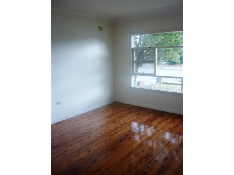 92 Barrenjoey Road, Ettalong Beach NSW 2257