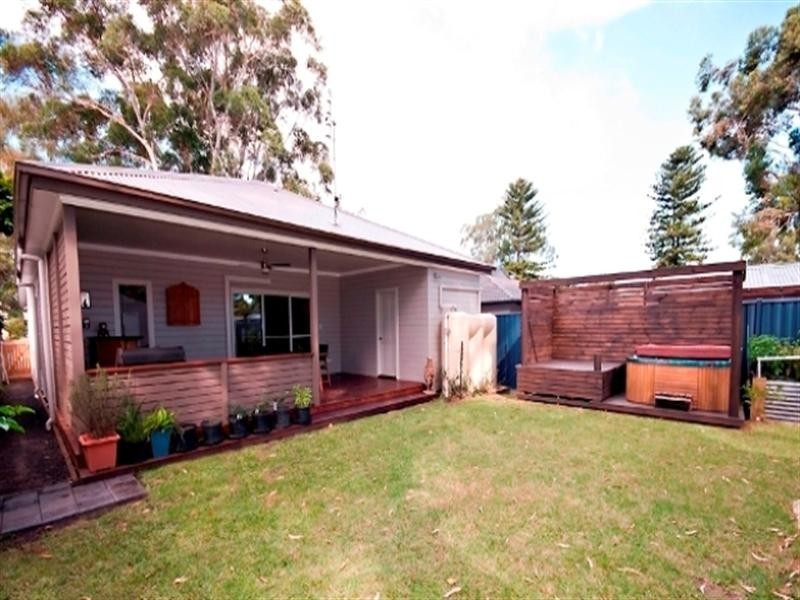 33 Collareen Street, Ettalong Beach NSW 2257