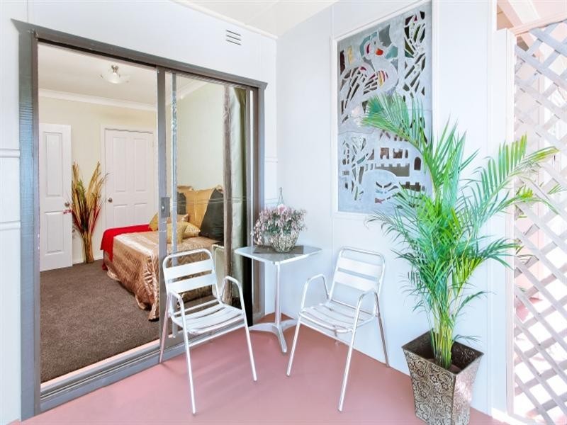 5 Dwyer Avenue, Woy Woy NSW 2256