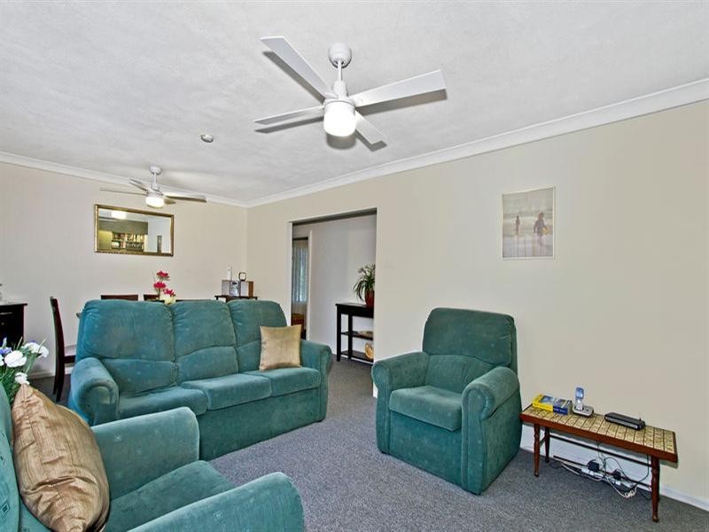 10 Hood Street, Ettalong Beach NSW 2257