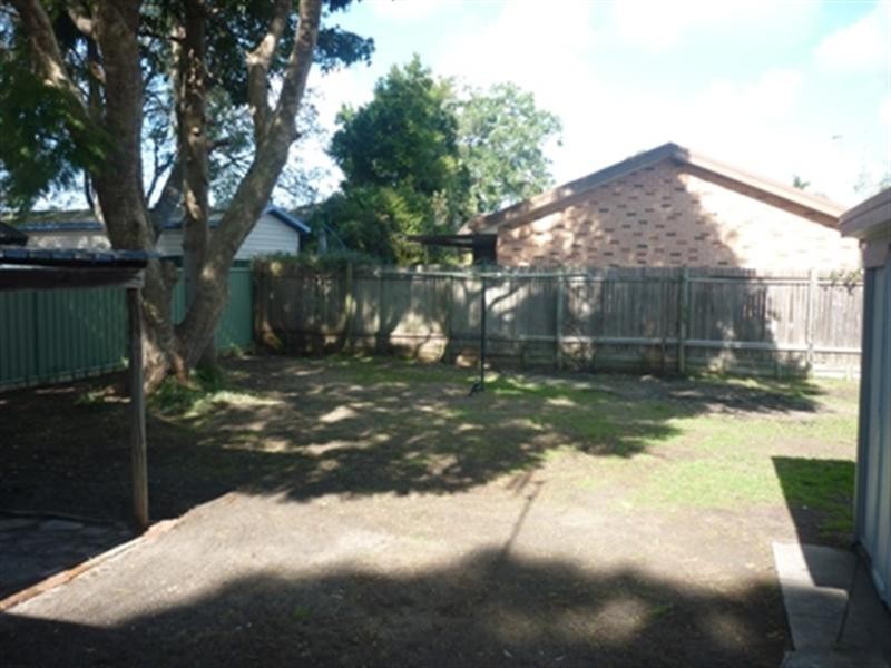 24 McEvoy Avenue, Umina Beach NSW 2257