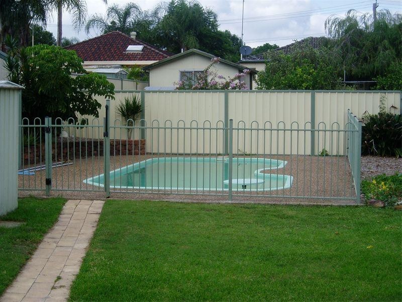 74 McEvoy Avenue, Umina Beach NSW 2257