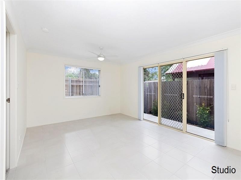 2c McLaurin Road, Umina Beach NSW 2257