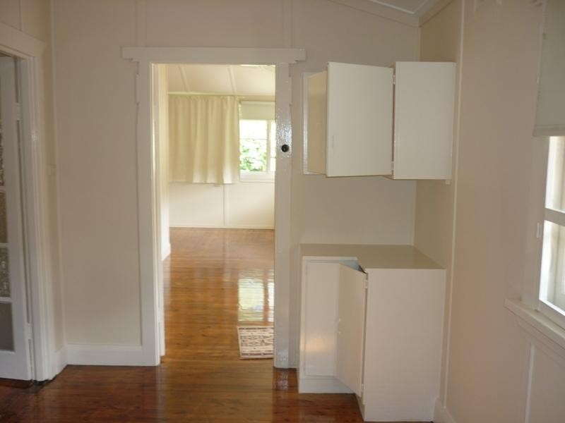 12 PICNIC Parade, Ettalong Beach NSW 2257