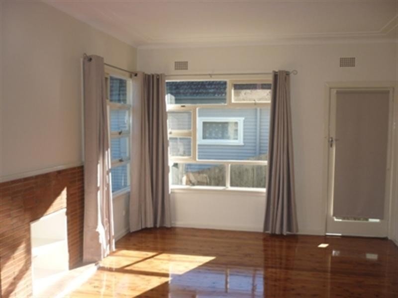 92 Barrenjoey Road, Ettalong Beach NSW 2257