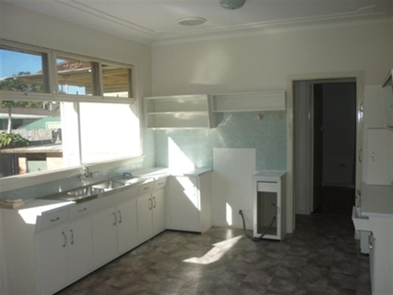 92 Barrenjoey Road, Ettalong Beach NSW 2257