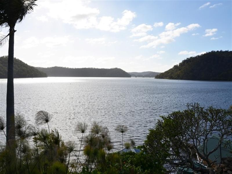 39 Point Road, Mooney Mooney NSW 2083