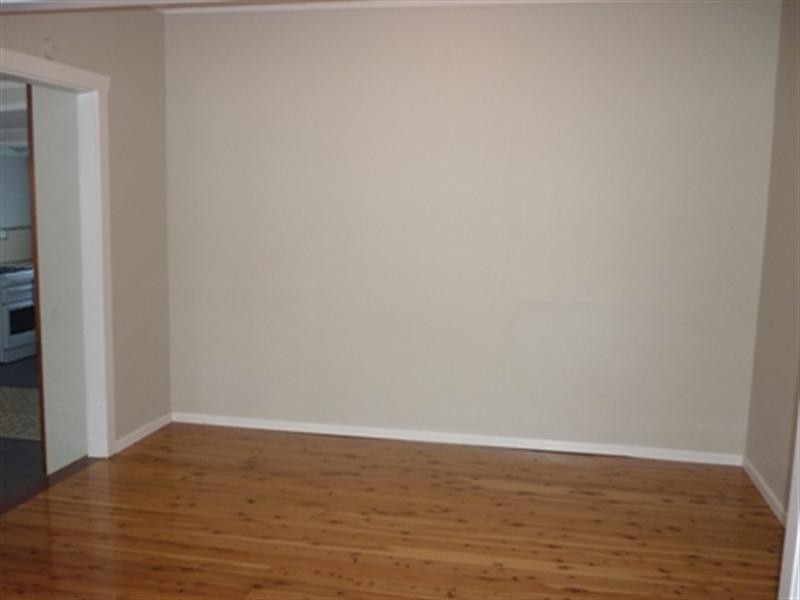 24 McEvoy Avenue, Umina Beach NSW 2257