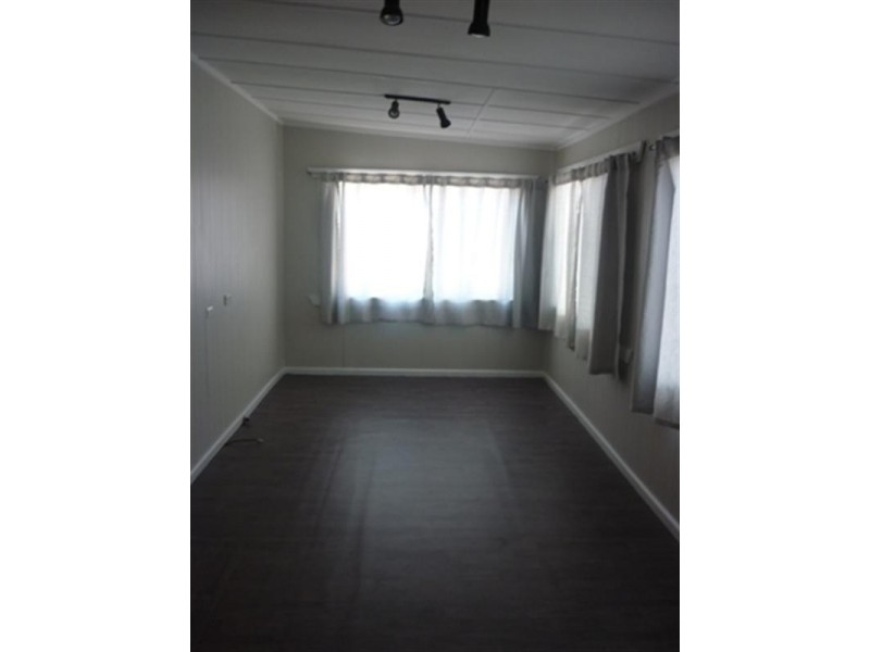 24 McEvoy Avenue, Umina Beach NSW 2257