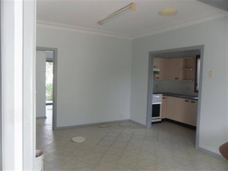 18 BIRDWOOD Avenue, Umina Beach NSW 2257