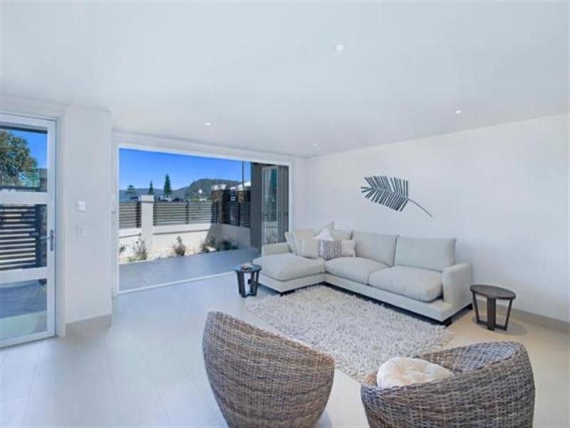 2/338 Trafalgar Avenue, Umina Beach NSW 2257