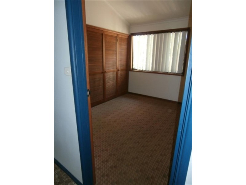 25 Edgecliff Road, Umina Beach NSW 2257