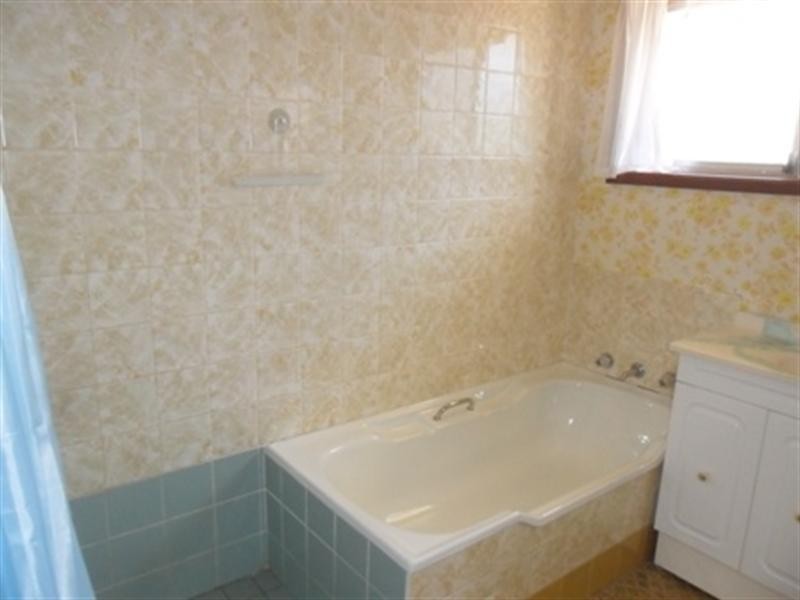 96 Brisbane Avenue, Umina Beach NSW 2257