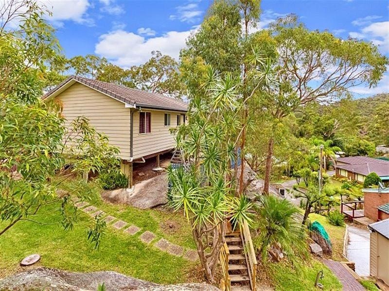 6 Knights Close, Umina Beach NSW 2257