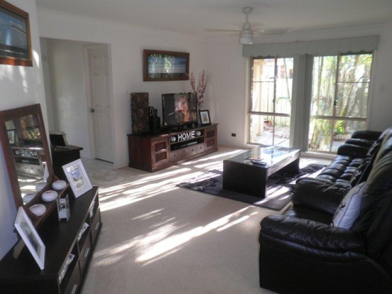 63 Winifred Avenue, Umina Beach NSW 2257