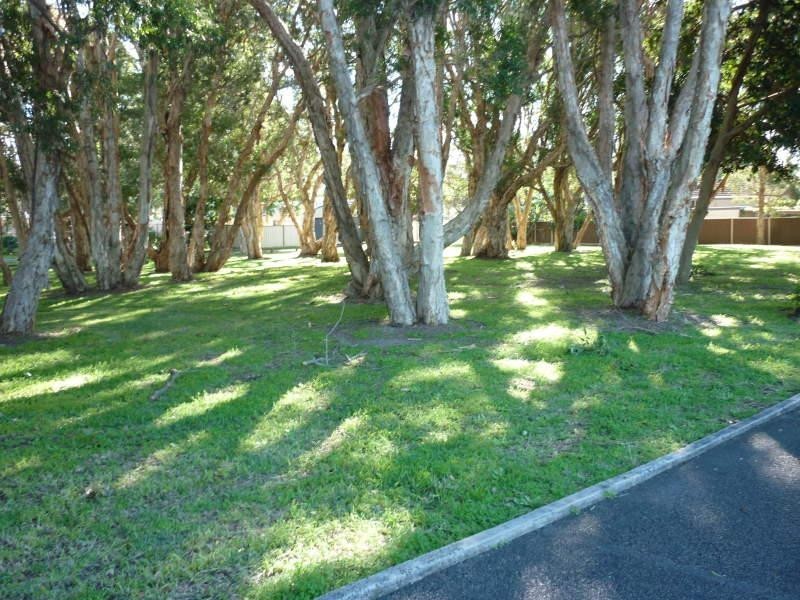 8 Jumbuck Crescent, Woy Woy NSW 2256