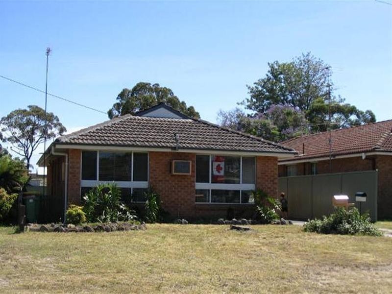 19 Mackenzie Avenue, Woy Woy NSW 2256