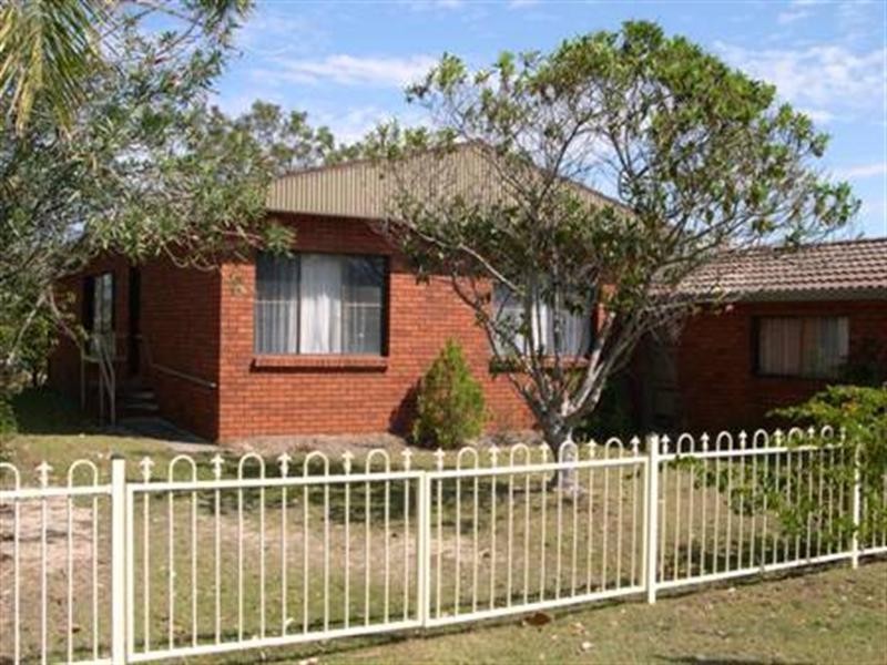 9 Cambridge Street, Umina Beach NSW 2257