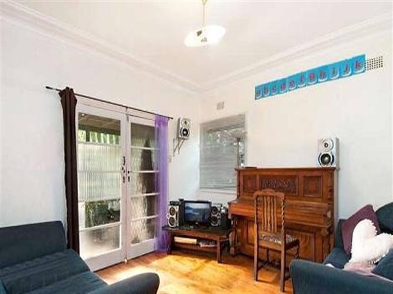 154 Paton Street, Woy Woy NSW 2256