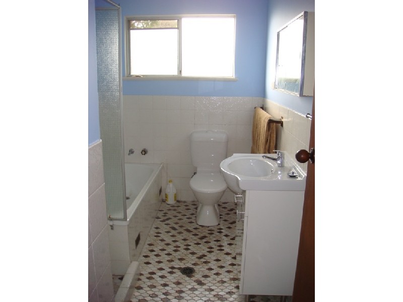 29 Watkin Avenue, Woy Woy NSW 2256