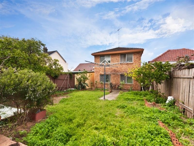 32a Samuel Street, Tempe NSW 2044