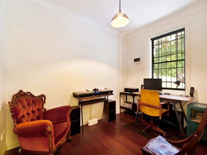 51 Lackey Street, St Peters NSW 2044