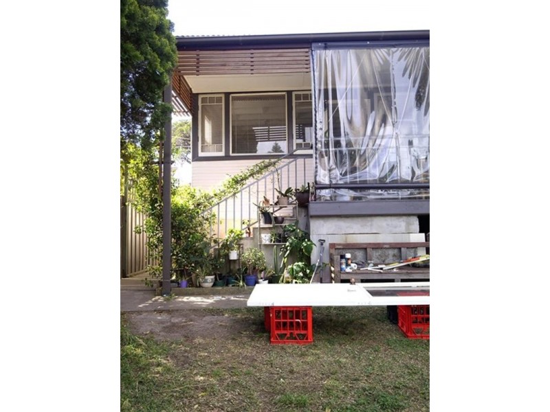 18 Station Street East, Tempe NSW 2044
