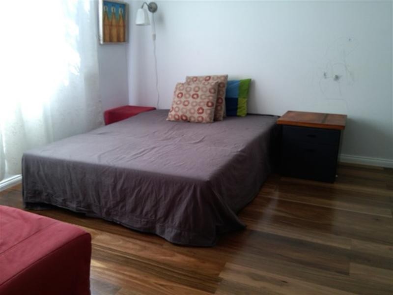 18 Station Street East, Tempe NSW 2044